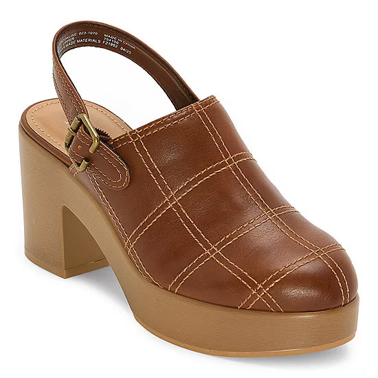 a.n.a Brookline Womens Round Closed Toe Clogs